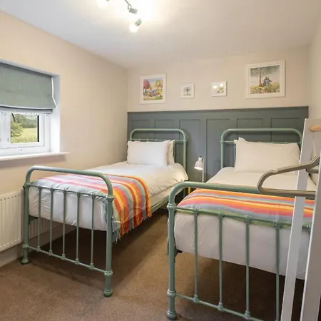 Host & - Castle Hill Keswick